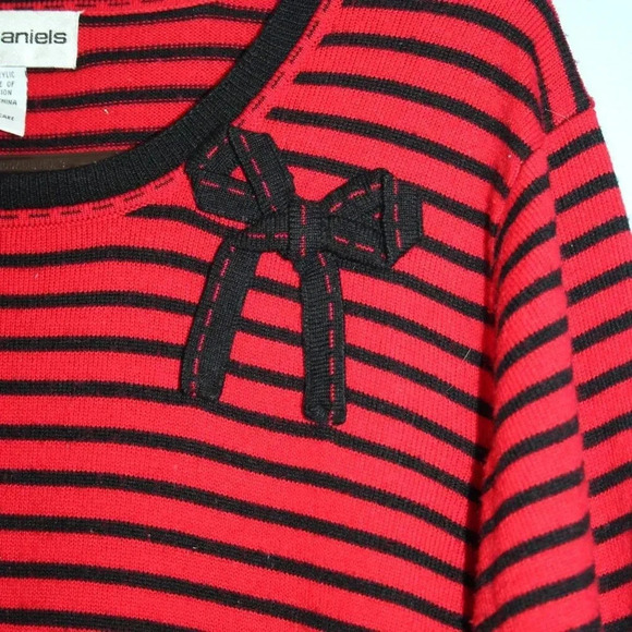 Cathy Daniels Red and Black Striped Sweater with Black Bow LG 3/4 Length Sleeves - Picture 3 of 11